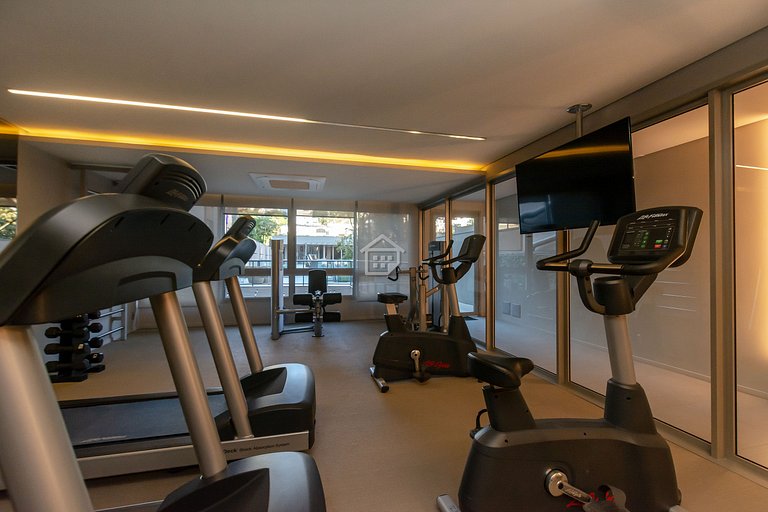 Viva bem em um studio perfeito em área nobre
