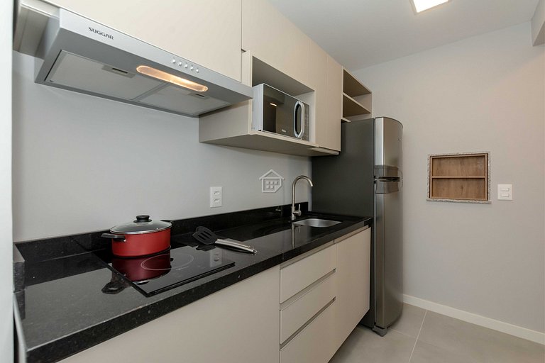 Apartamento lindo e completo ao lado da PUC