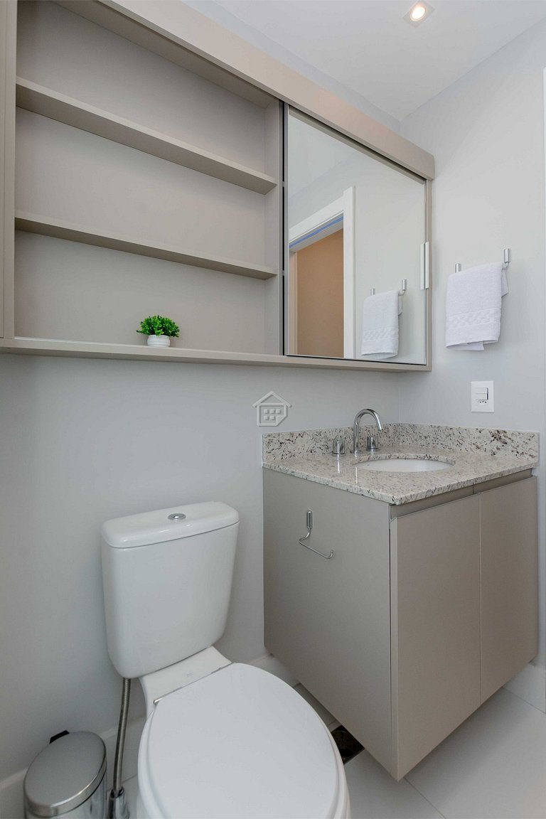 Apartamento lindo e completo ao lado da PUC