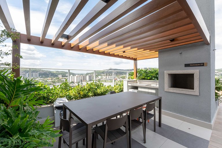 Apartamento lindo e completo ao lado da PUC