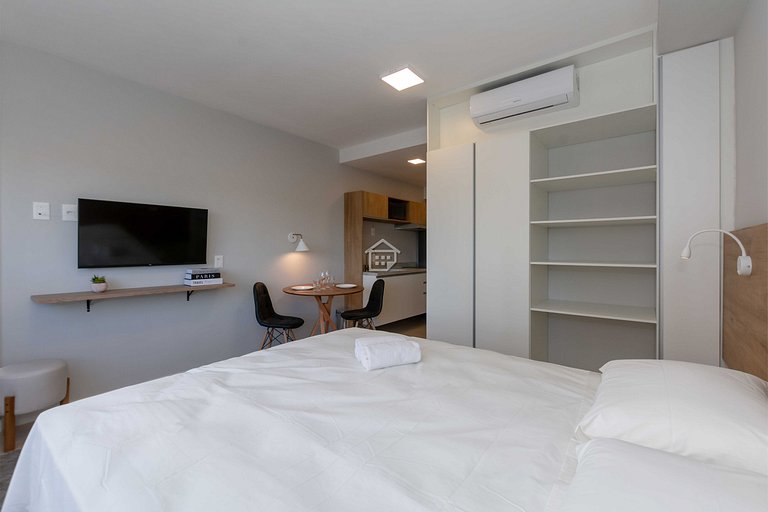 Apartamento lindo e completo ao lado da PUC