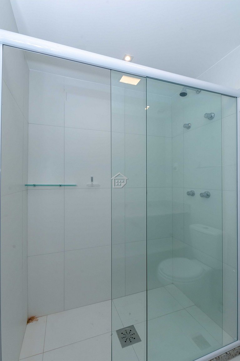 Apartamento lindo e completo ao lado da PUC