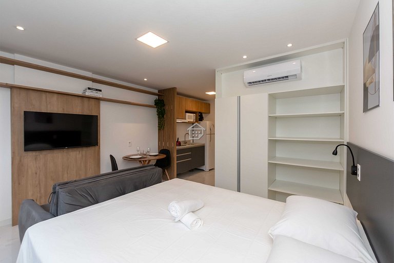Studio Moderno no Mont'Serrat