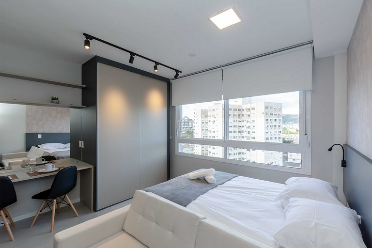 Apartamento lindo e completo ao lado da PUC