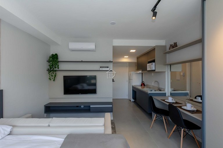 Apartamento lindo e completo ao lado da PUC