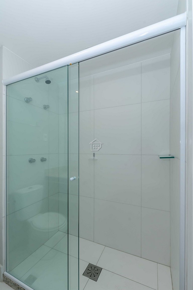 Apartamento lindo e completo ao lado da PUC