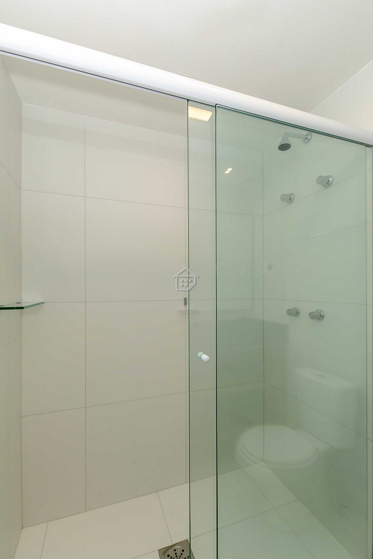 Apartamento lindo e completo ao lado da PUC