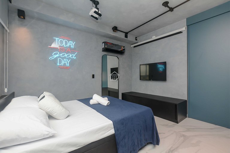 Apartamento lindo e completo ao lado da PUC