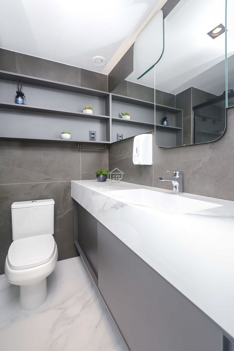 Apartamento lindo e completo ao lado da PUC