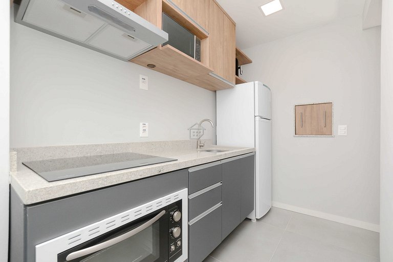 Apartamento lindo e completo ao lado da PUC