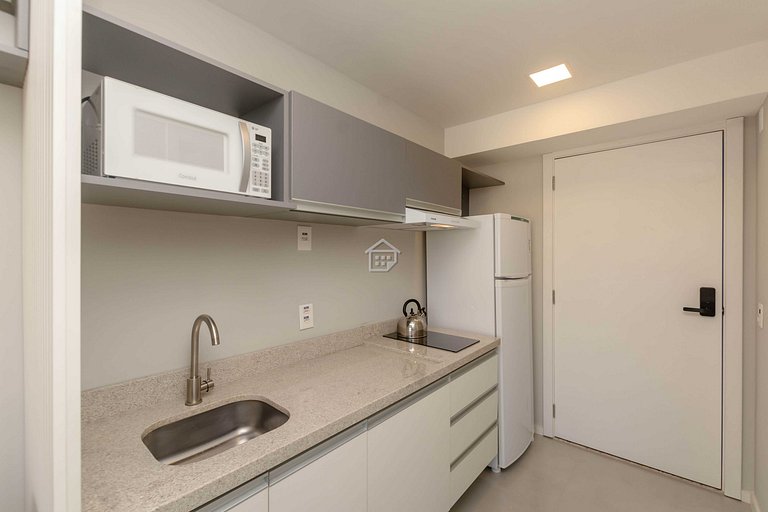 Apartamento lindo e completo ao lado da PUC