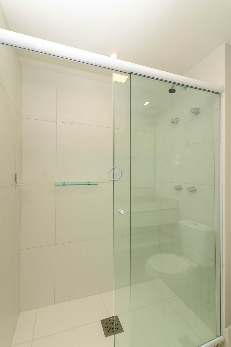 Apartamento lindo e completo ao lado da PUC