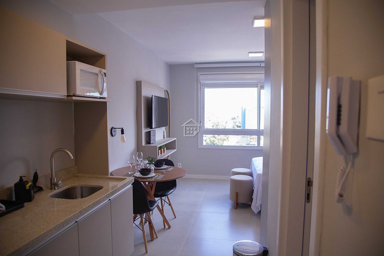 Apartamento lindo e completo ao lado da PUC