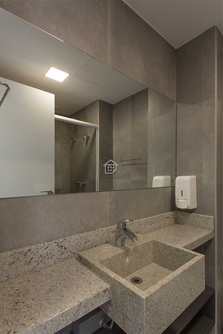 Studio Moderno no Mont'Serrat | Conforto
