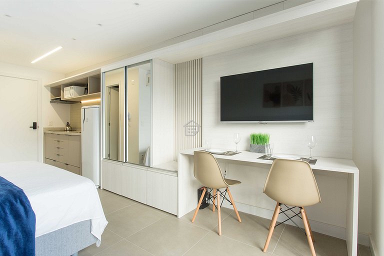 Studio Elegante e Conectado em Porto Alegre