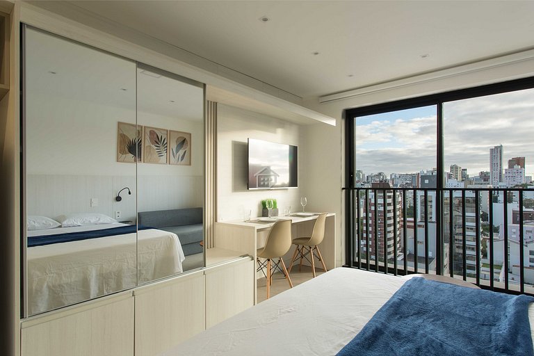 Studio Elegante e Conectado em Porto Alegre