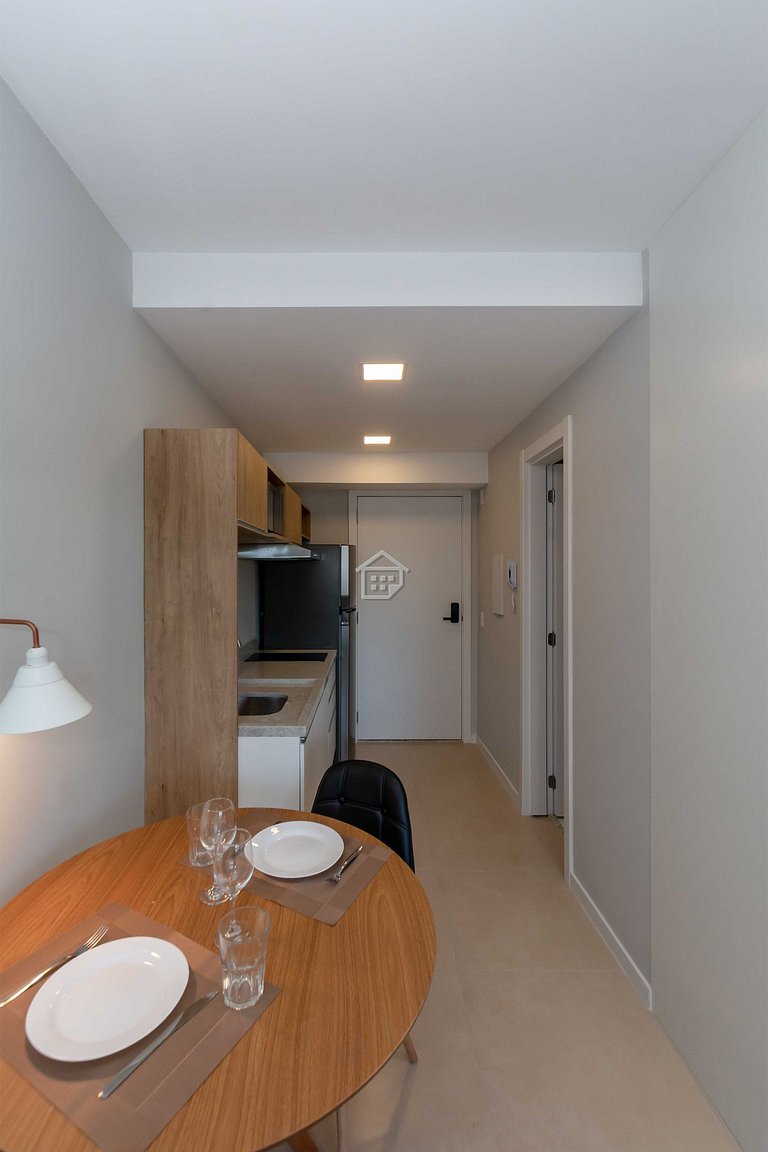 Apartamento lindo e completo ao lado da PUC