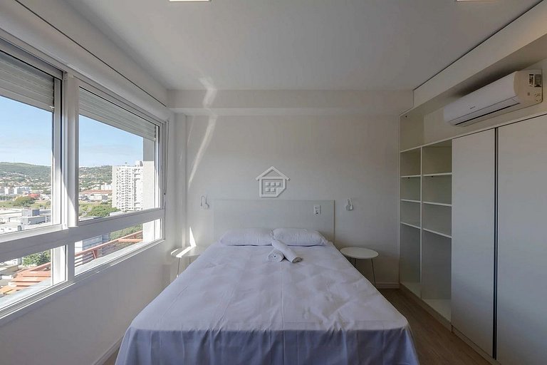 Apartamento lindo e completo ao lado da PUC