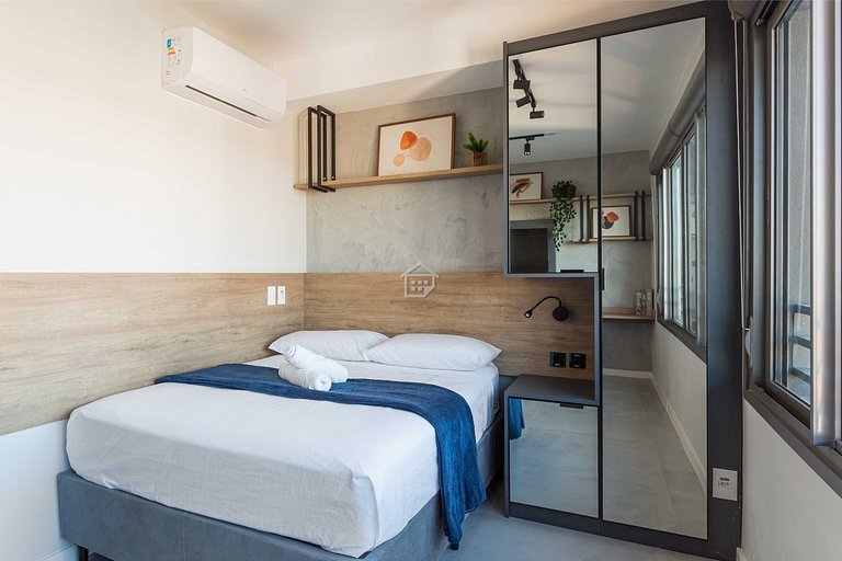 Studio Moderno com Vista e Lazer Completo