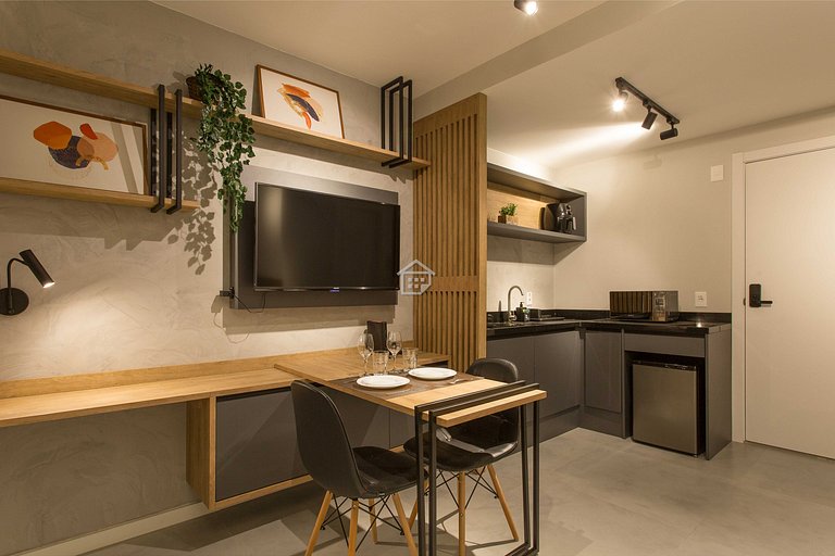 Studio Moderno com Vista e Lazer Completo
