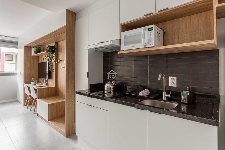 Studio com Design Moderno em Bairro Tranquilo