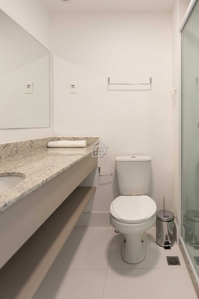 Apartamento lindo e completo ao lado da PUC