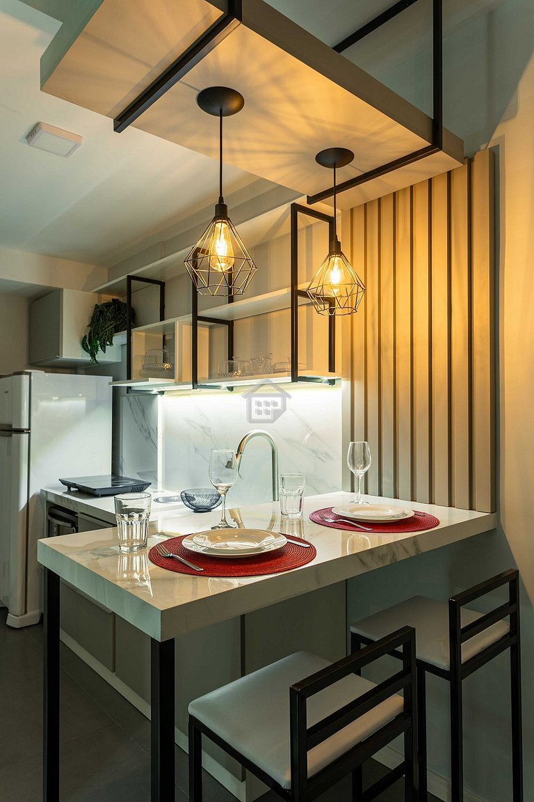 Apartamento lindo e completo ao lado da PUC