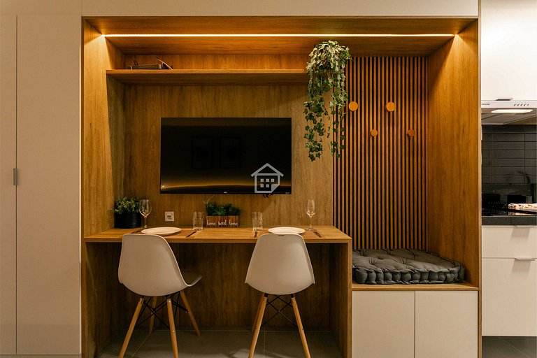 Studio moderno no Rio Branco | Próximo à Redenção