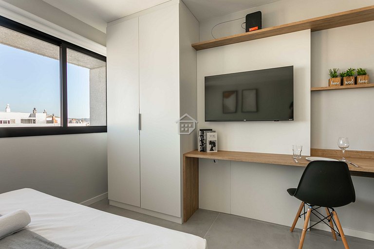 Studio moderno em andar alto no Rio Branco