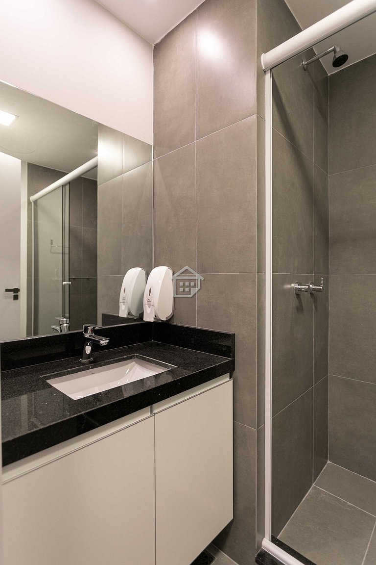 Studio moderno em andar alto no Rio Branco
