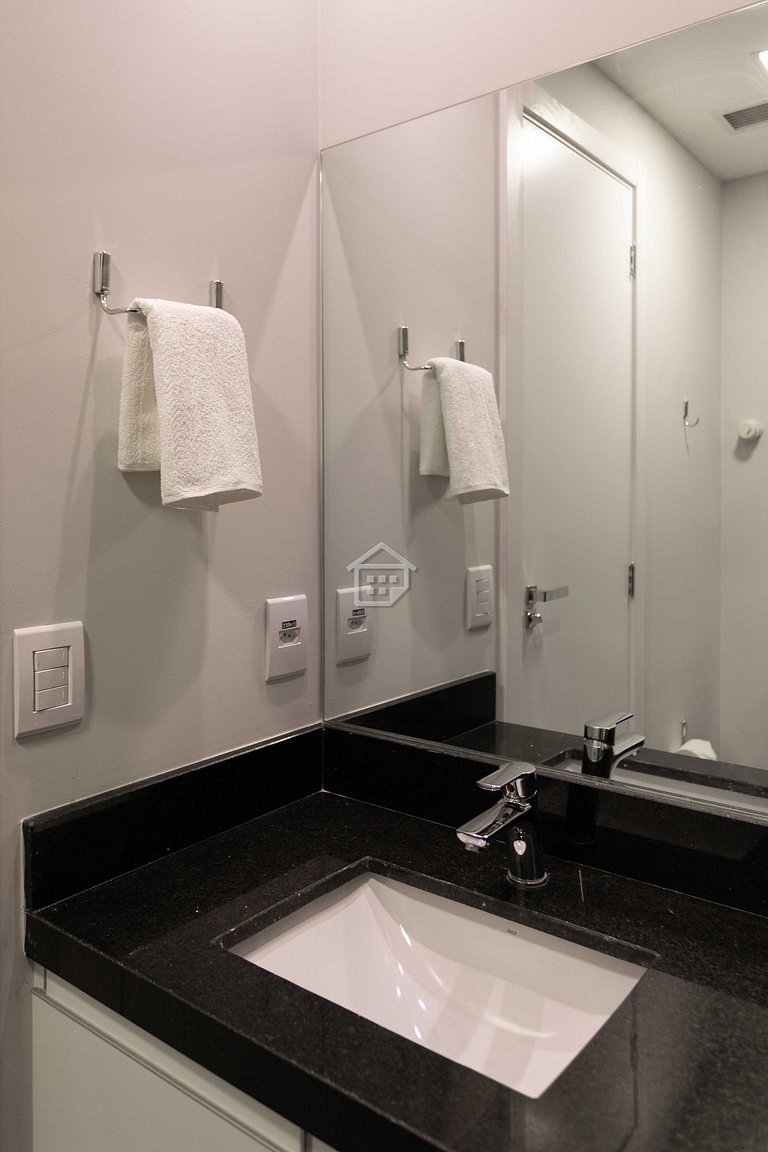 Studio moderno em andar alto no Rio Branco