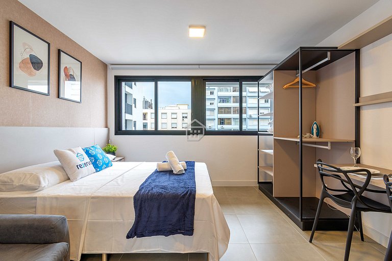 Studio no Rio Branco próx. ao Hospital de Clínicas