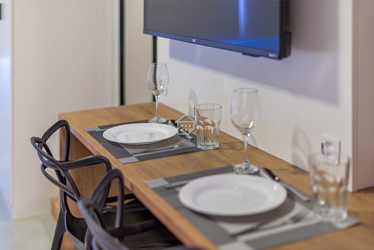 Studio Moderno: Rooftop e Lazer no Moinhos