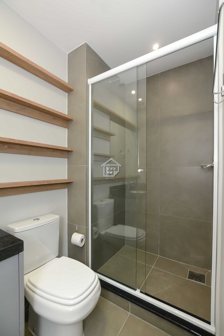 Studio Charmoso e Conveniente na Carlos Gomes