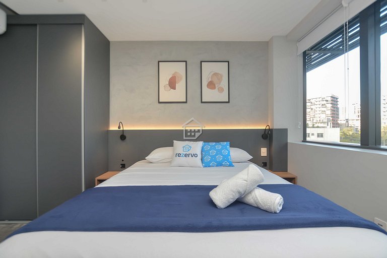 Studio Moderno e Elegante na Carlos Gomes