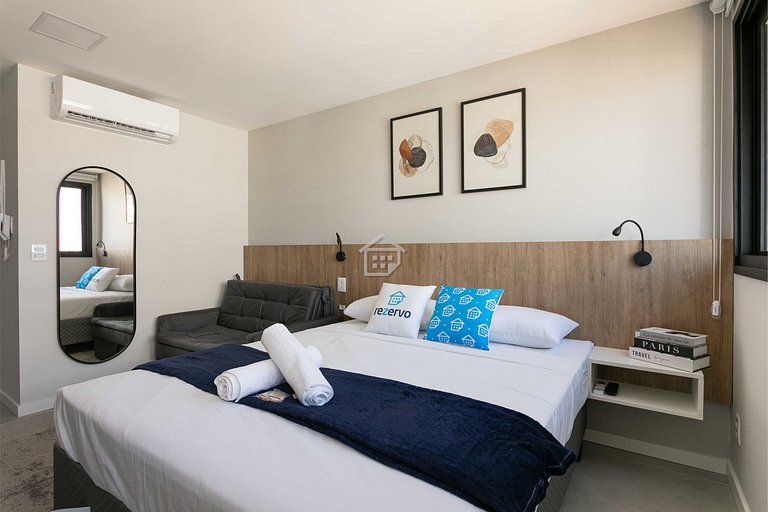 Studio moderno no Rio Branco | Próximo à Redenção