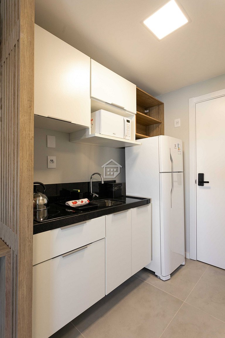 Studio moderno em andar alto no Rio Branco