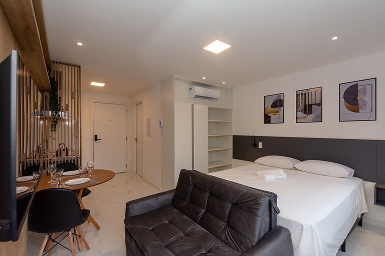 Studio Moderno no Mont'Serrat